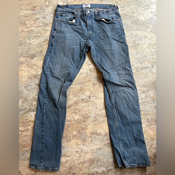 Levi's Men's Relaxed Blue Jeans - Picture 4 of 6